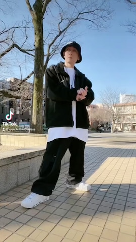 THE GREAT FROGのアイテムを使った龍一 (The Loveless)®︎さんのファッション動画