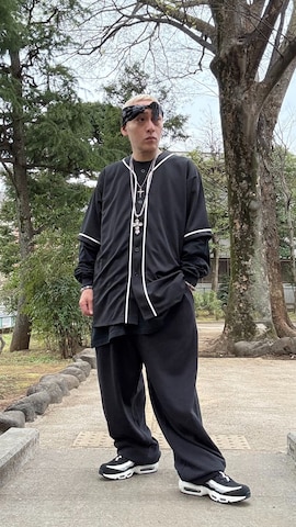 「アイテム（バンダナ/スカーフ）」を使った、龍一 (The Loveless)®︎さん（メンズ・168cm）の春コーディネート