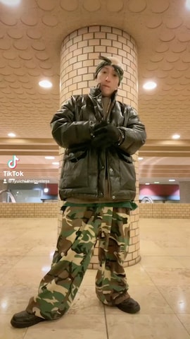 Doubleのスウェットを使った龍一 (The Loveless)®︎さんのファッション動画