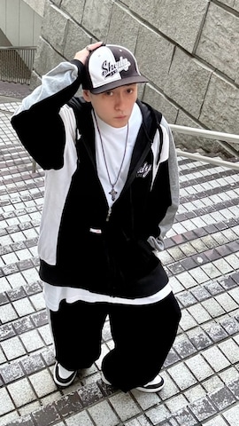 AVALANCHEのリングを使った龍一 (The Loveless)®︎さんのファッション動画