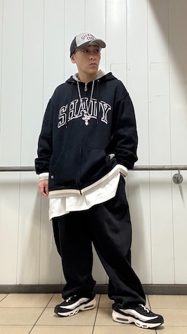 「アイテム（その他ヘアアクセサリー）」を使った、龍一 (The Loveless)®︎さん（メンズ・168cm）の春コーディネート