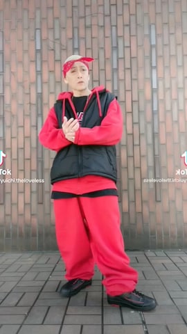 「アイテム（ダウンベスト）」を使った、龍一 (The Loveless)®︎さん（メンズ・168cm）の春コーディネート
