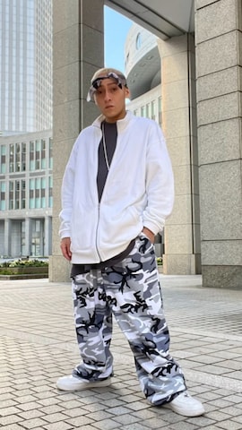 アナログ腕時計を使った龍一 (The Loveless)®︎さんのファッション動画