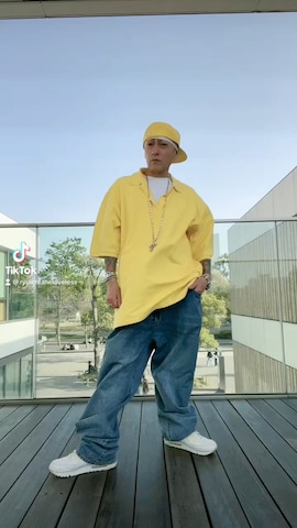 アナログ腕時計を使った龍一 (The Loveless)®︎さんのファッション動画