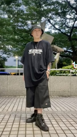 「アイテム（その他ヘアアクセサリー）」を使った、龍一 (The Loveless)®︎さん（メンズ・168cm）の夏コーディネート