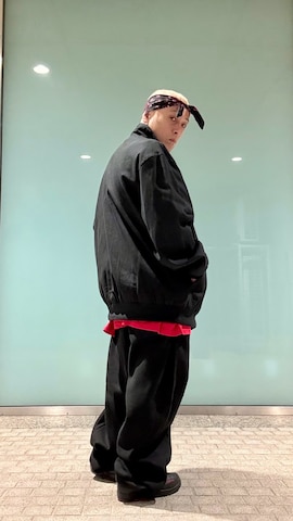 「アイテム（セットアップ）」を使った、龍一 (The Loveless)®︎さん（メンズ・168cm）の秋コーディネート