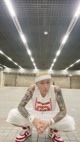 「アイテム（ヘアバンド）」を使った、龍一 (The Loveless)®︎さん（メンズ・168cm）の夏コーディネート