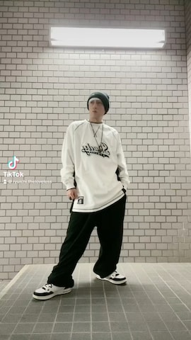 THE GREAT FROGのアイテムを使った龍一 (The Loveless)®︎さんのファッション動画