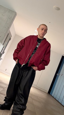 「アイテム（MA-1）」を使った、龍一 (The Loveless)®︎さん（メンズ・168cm）の冬コーディネート