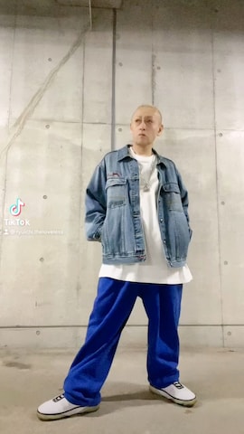 SEANJOHNのジャケット/アウターを使った龍一 (The Loveless)®︎さんのファッション動画