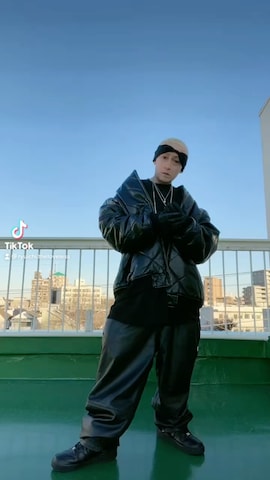 「アイテム（手袋）」を使った、龍一 (The Loveless)®︎さん（メンズ・168cm）の冬コーディネート