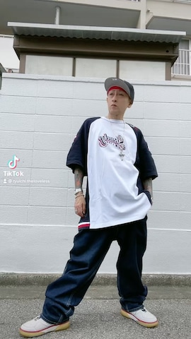 アナログ腕時計を使った龍一 (The Loveless)®︎さんのファッション動画