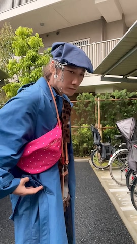「アイテム（スマホグッズ）」を使った、まっちゃんさん（メンズ・183cm）の春コーディネート