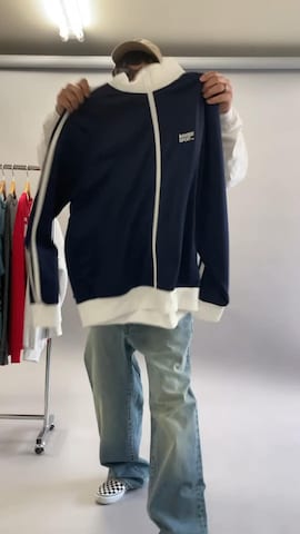 「トラックジャケット」｜oillnomuraさん（メンズ・175cm・40代）の冬コーディネート