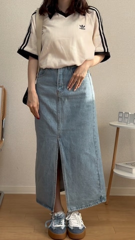 EVOLのパンプスを使ったMomoさんのファッション動画