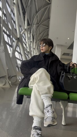 JIL SANDERのジャケット/アウターを使ったmiisuuzuukiiさんのファッション動画