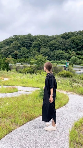 Bonjour Saganのワンピースを使ったmiisuuzuukiiさんのファッション動画