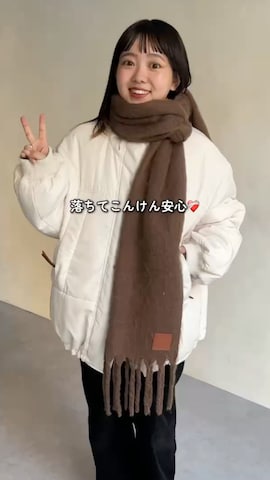 「アイテム（マフラー）」を使った、ぴぴゆかぴさん（レディース・152cm）の秋コーディネート