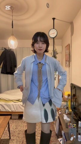 DRIES VAN NOTENのパンツを使ったmiyuさんのファッション動画