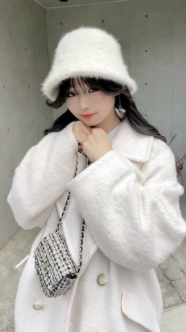 「アイテム（チーク）」を使った、poyoさん（レディース・161cm）の秋コーディネート