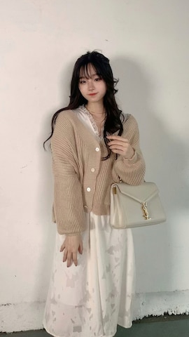 「アイテム（カーディガン/ボレロ）」を使った、poyoさん（レディース・161cm）の秋コーディネート