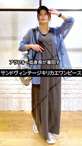 「アイテム（バックパック/リュック、シルバー系）」を使った、Chisaさん（レディース・154cm）の春コーディネート