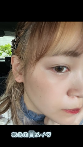 「アイテム（アイライナー）」を使った、雅さん（レディース・159cm）の夏コーディネート