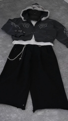 ADRERのバングル/リストバンドを使った犬飼京 inukai keiさんのファッション動画