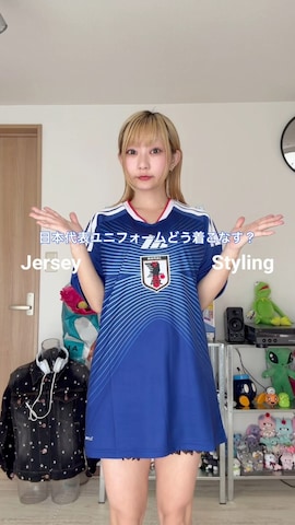 IMARIのアイテムを使ったmeriさんのファッション動画