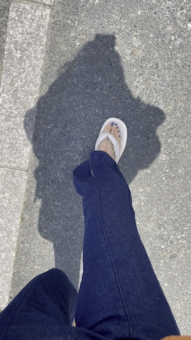 BASQUE magentaのパンツを使ったhadameguuuさんのファッション動画