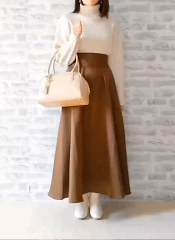 しまむらのスカートを使ったrinrisoraさんのファッション動画