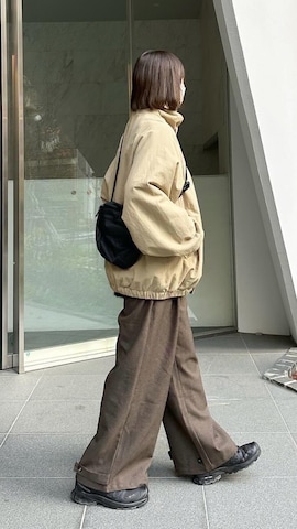 「アイテム（ボディバッグ/ウエストポーチ）」を使った、ukiさん（レディース・155cm）の冬コーディネート