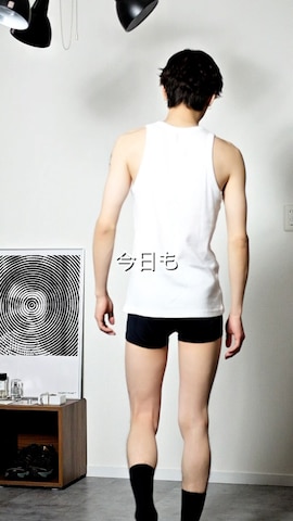 JOHN LAWRENCE SULLIVANのライダースジャケットを使ったTsuguya/KwonSayaさんのファッション動画