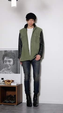 VINTAGEのライダースジャケットを使ったTsuguya/KwonSayaさんのファッション動画