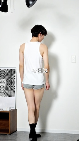 HELMUT LANGのアイテムを使ったTsuguya/KwonSayaさんのファッション動画