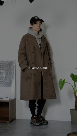 チェスターコートを使ったTsuguya/KwonSayaさんのファッション動画