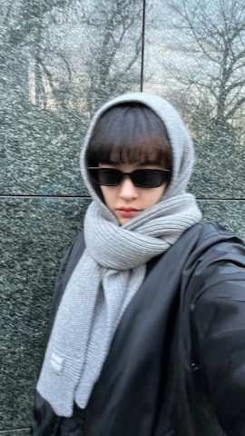 デニムスカートを使ったazuさんのファッション動画