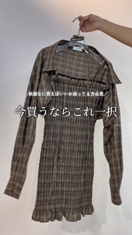 「EATME（イートミー）のアイテム（サンダル）」を使った、奈緒さん（レディース・162cm）の秋コーディネート