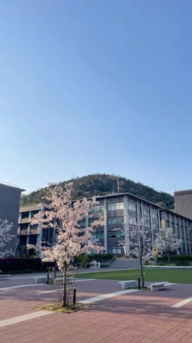 MARC JACOBSのバックパック/リュックを使ったテスさんのファッション動画