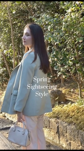 CONVERSEのスニーカーを使ったテスさんのファッション動画