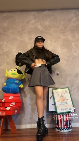 「アイテム（ライダースジャケット）」を使った、himaringoさん（キッズ・150cm）の秋コーディネート