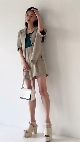 MURUAのポロシャツを使ったMURUAさんのファッション動画