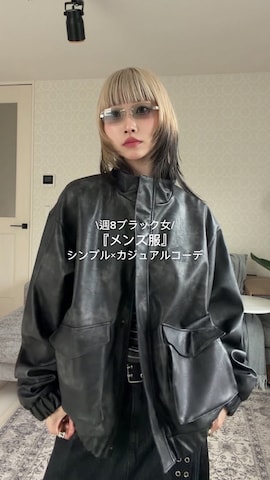 スニーカーを使ったHinechiさんのファッション動画
