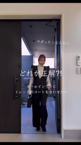 「ファーコート」｜「アイテム（サロペット/オーバーオール）」を使った、yukikoさん（レディース・161cm）の冬コーディネート