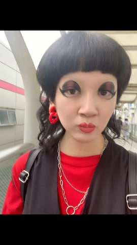 「アイテム（コンシーラー）」を使った、都さん（レディース・162cm）の春コーディネート