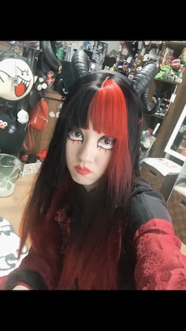 「アイテム（コンシーラー）」を使った、都さん（レディース・162cm）の夏コーディネート