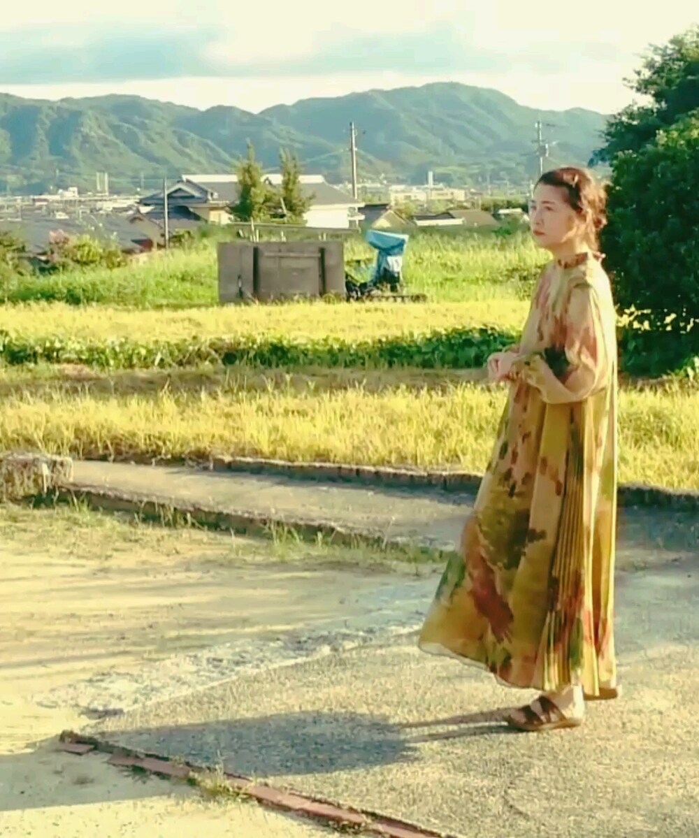 UND WILLOW PAINT DRESSを使った人気ファッションコーディネート - WEAR