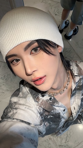 「アイテム（化粧下地）」を使った、GYUTAEさん（メンズ・183cm）の夏コーディネート