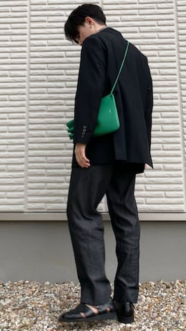 MONKEY TIMEのテーラードジャケットを使ったぐりさんのファッション動画