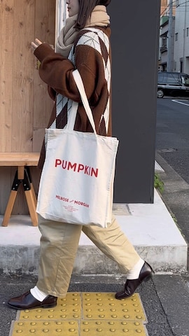 「SETTO（セット）のアイテム（チノパンツ）」を使った、おはなさん（レディース・168cm）の秋コーディネート